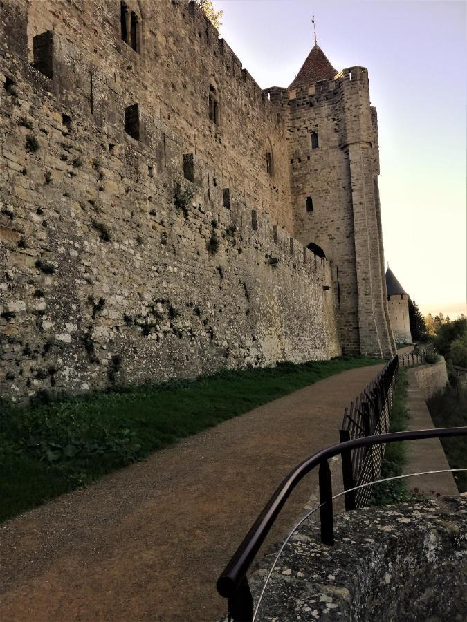 Appartement Sous Les Remparts Carcassonne Exteriör bild